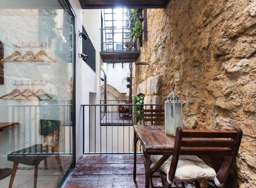 Old Stables Chiado - 2 Bedroom In The Heart Of Lisboa Εξωτερικό φωτογραφία