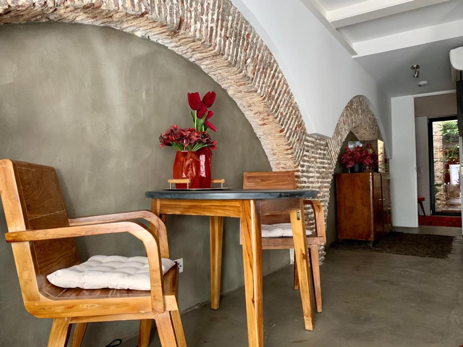 Old Stables Chiado - 2 Bedroom In The Heart Of Lisboa Εξωτερικό φωτογραφία